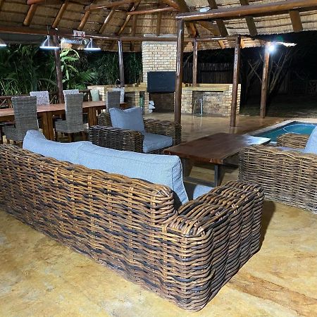 Genet House Holiday Home Марлот Парк Екстериор снимка